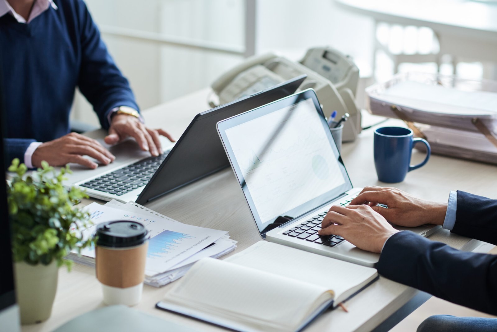 Working at desk services